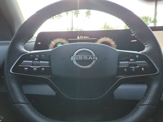 Used 2024 Nissan Ariya AWD image 30