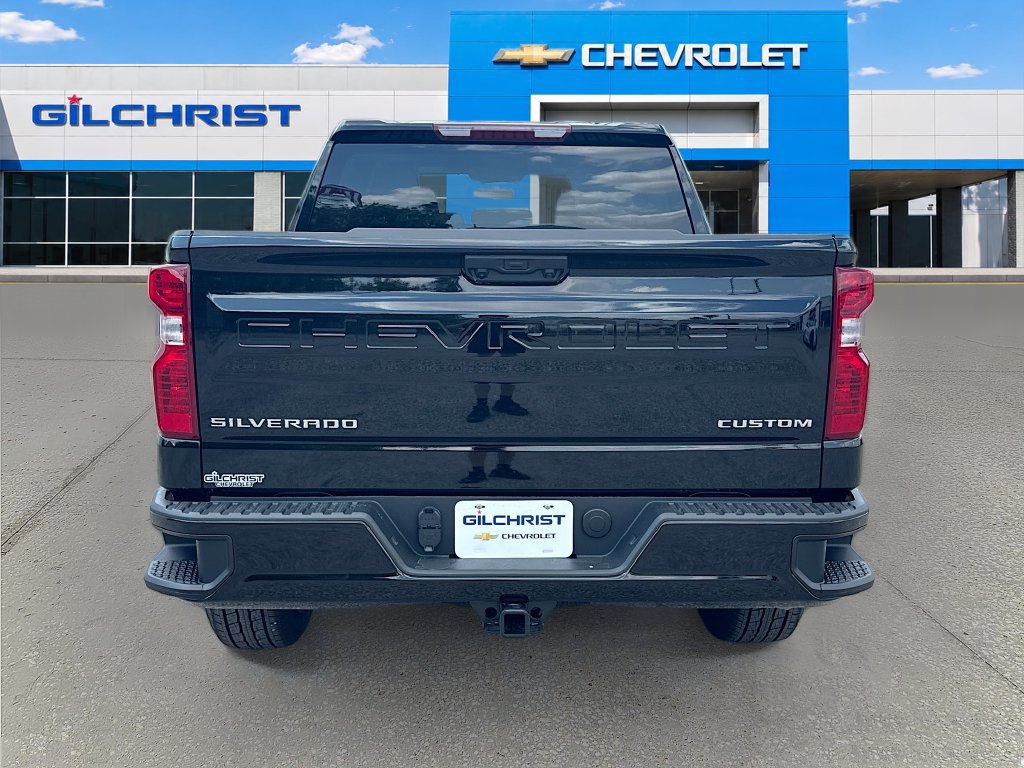 New 2026 Chevrolet Silverado 1500 Custom RWD image 7
