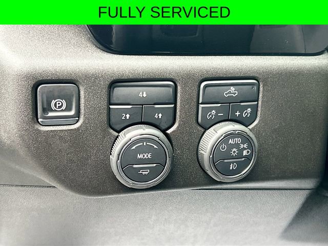 Used 2025 Chevrolet Silverado 2500 LT w/ Convenience Package AWD/4WD image 12
