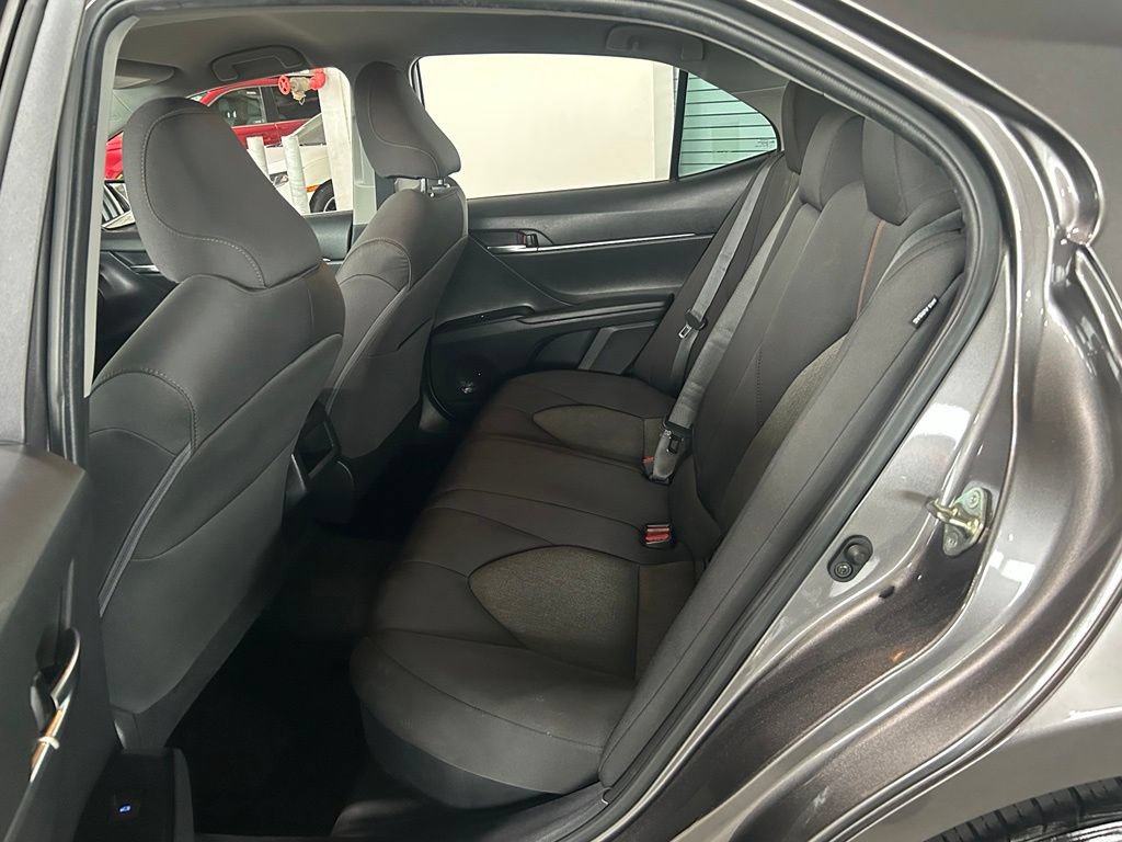 Used 2020 Toyota Camry LE FWD image 45