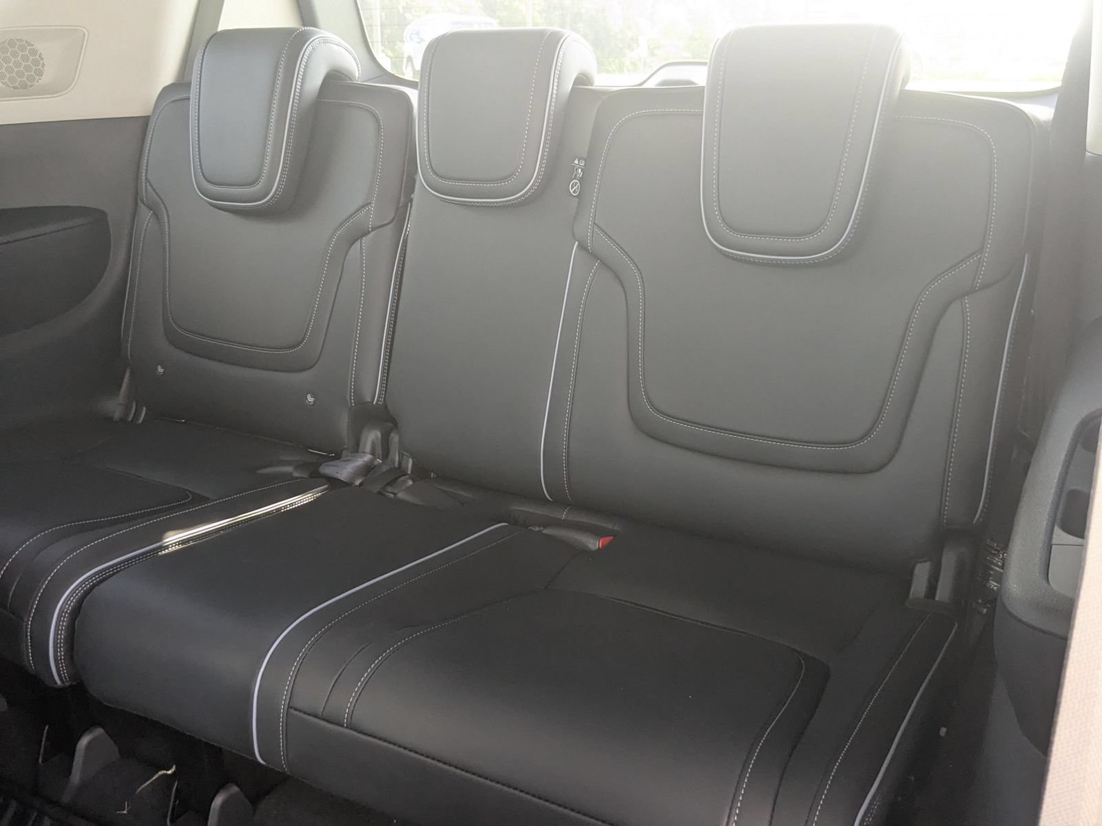 Used 2025 INFINITI QX80 Luxe AWD/4WD image 35