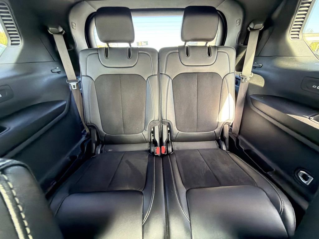 Used 2023 Jeep Grand Cherokee L Laredo image 17