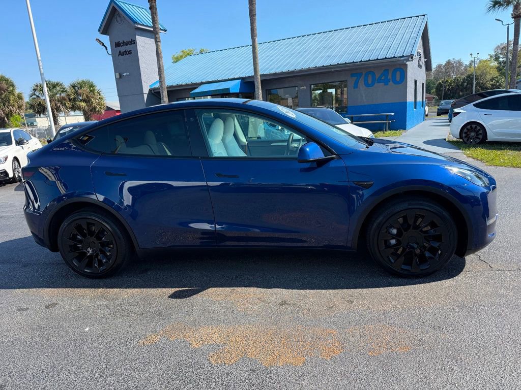 Used 2023 Tesla Model Y Long Range image 4