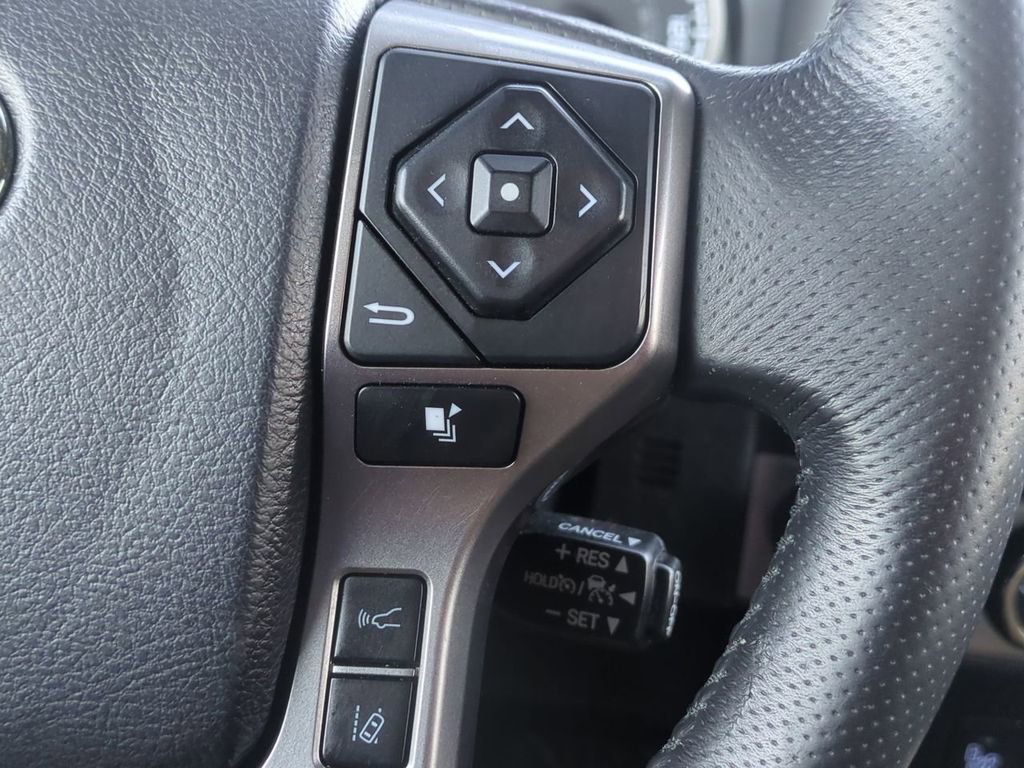 Used 2019 Toyota Tacoma Limited image 16