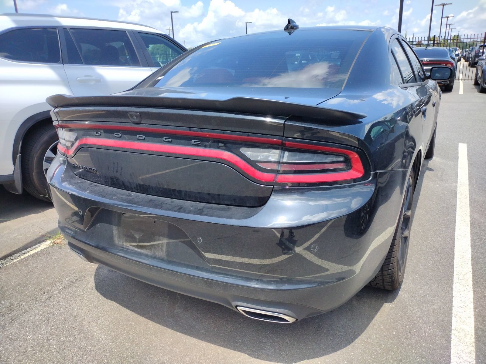 Used 2023 Dodge Charger SXT RWD image 5