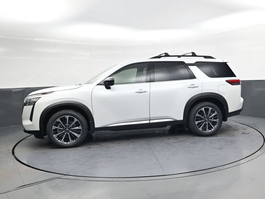 New 2026 Nissan Pathfinder Platinum w/ Cargo Package FWD image 10
