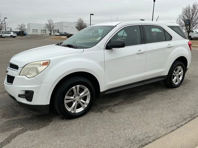 Used 2015 Chevrolet Equinox LS image 3