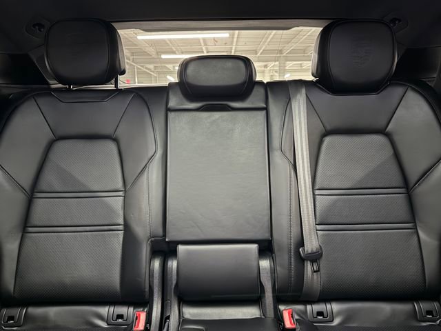 Certified 2023 Porsche Cayenne S image 33