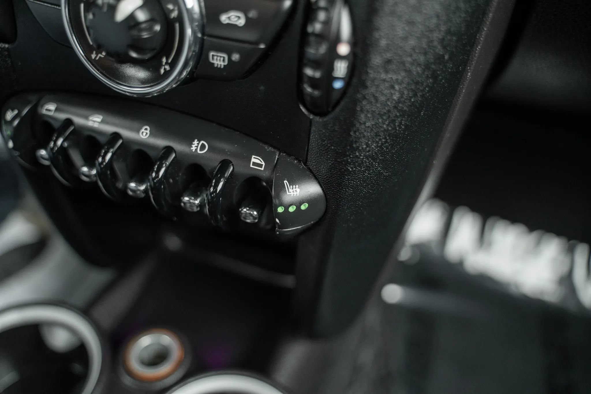 Used 2012 MINI Cooper S FWD image 23