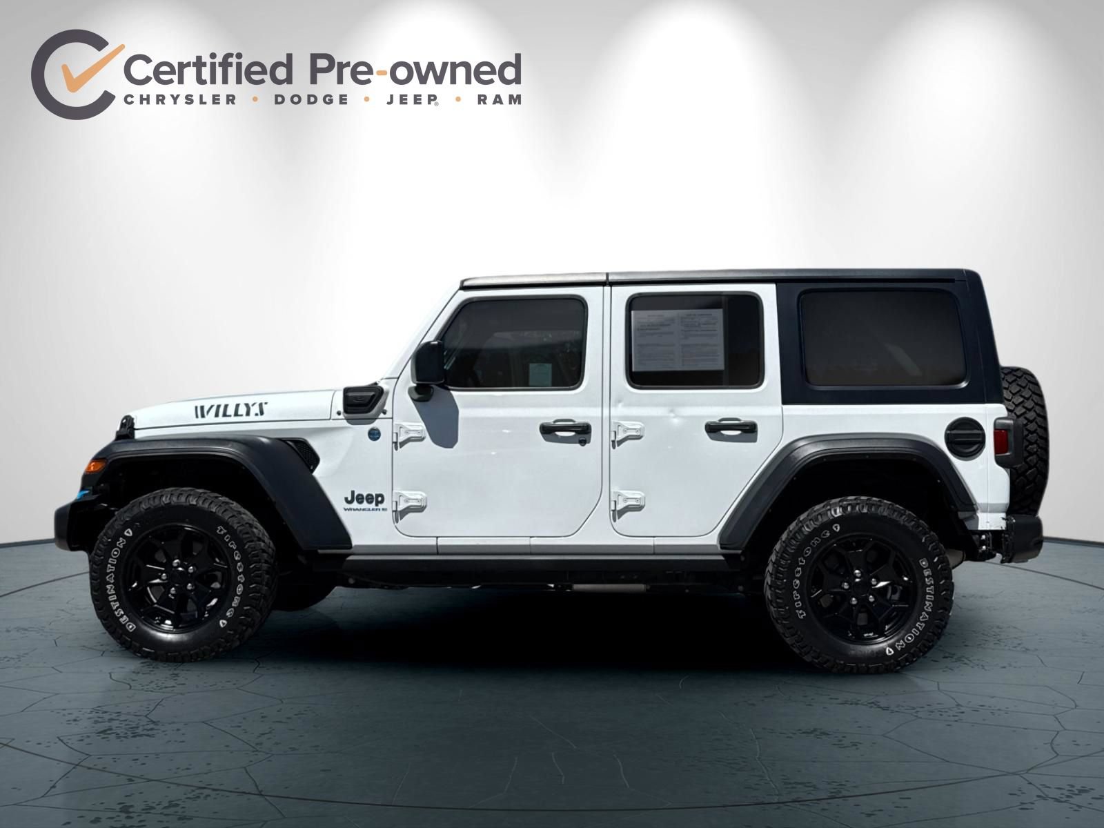 Used 2023 Jeep Wrangler Unlimited AWD/4WD image 7