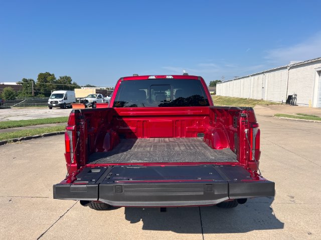 Used 2026 Ford F150 Lariat w/ Equipment Group 502A High AWD/4WD image 7