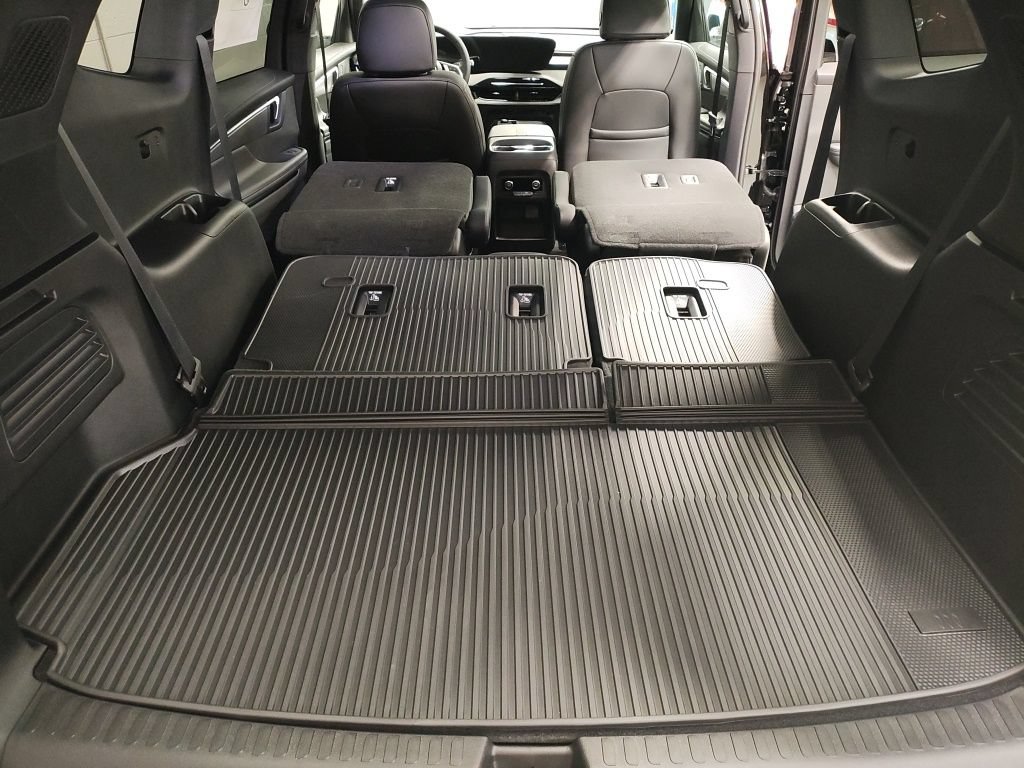 New 2026 Buick Enclave Preferred w/ Power Package FWD image 16