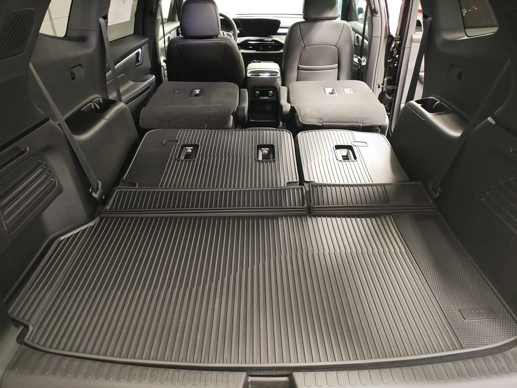 New 2026 Buick Enclave Preferred w/ Power Package image 16