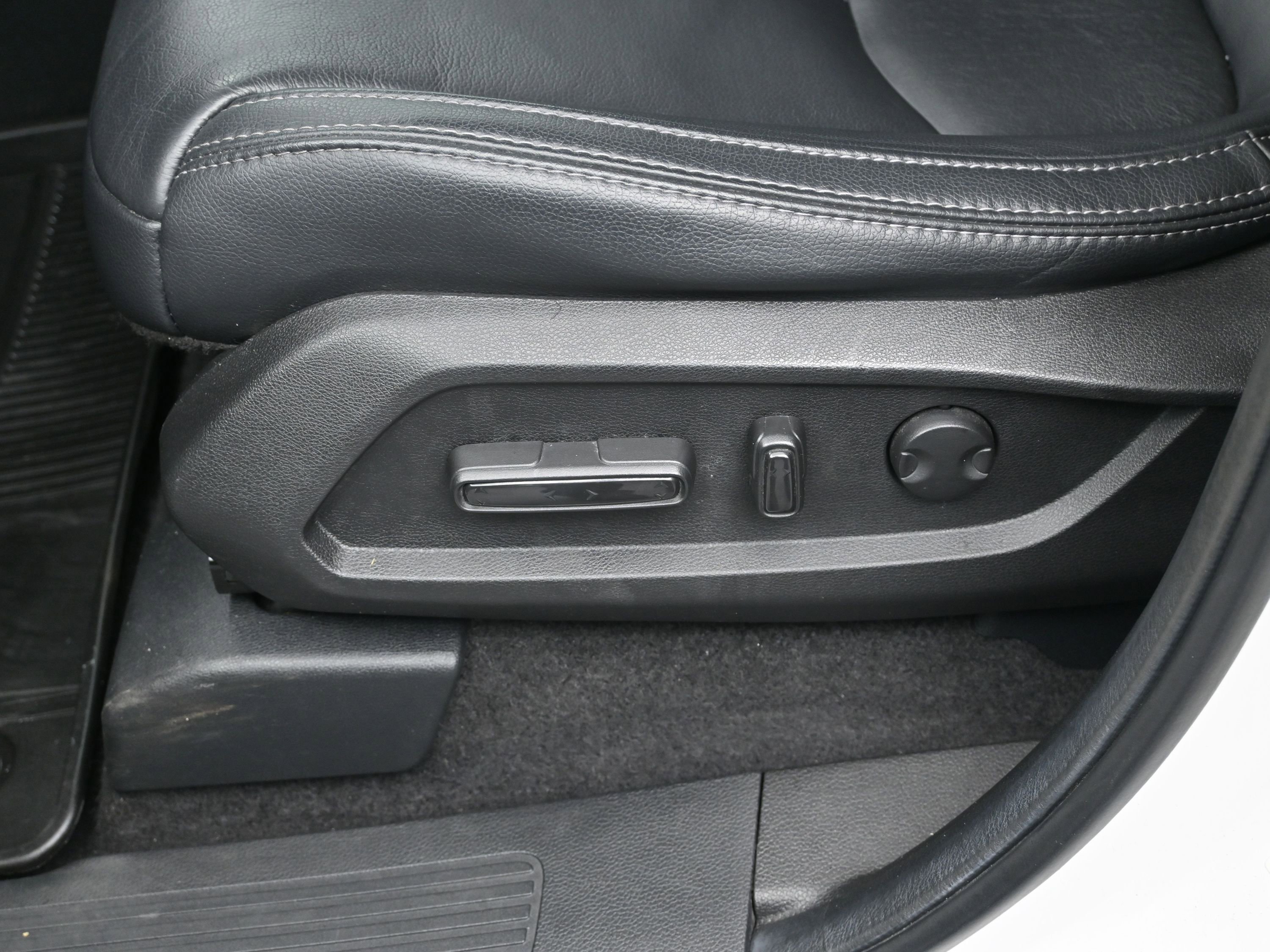 Certified 2024 Honda Pilot EX-L image 19