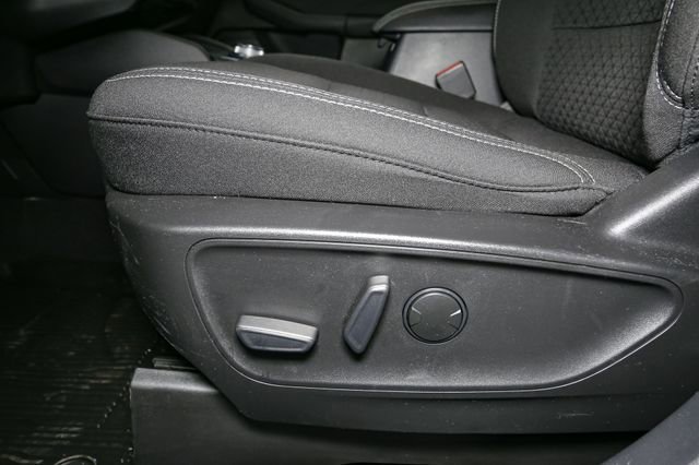 Used 2023 Ford Escape Active w/ Tech Pack #1 AWD/4WD image 39