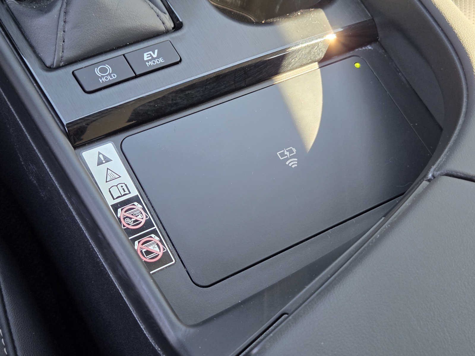 Certified 2024 Lexus ES 300h w/ Accessory Package (Z2) FWD image 21