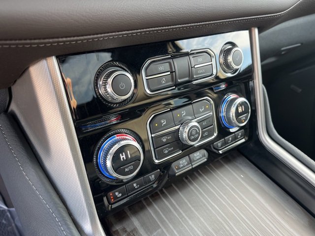 Used 2023 GMC Yukon XL Denali w/ Max Trailering Package image 27