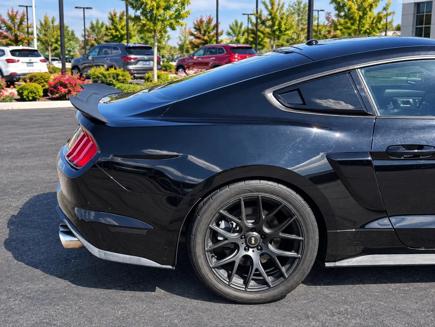 Used 2019 Ford Mustang GT RWD image 10