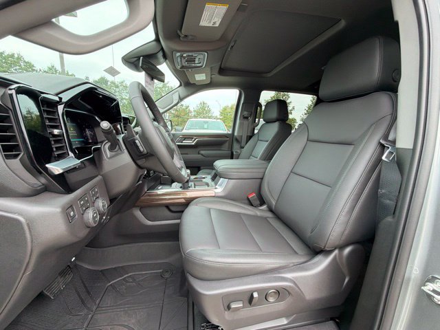 New 2026 Chevrolet Silverado 1500 RST w/ RST All Star Premium Package AWD/4WD image 13