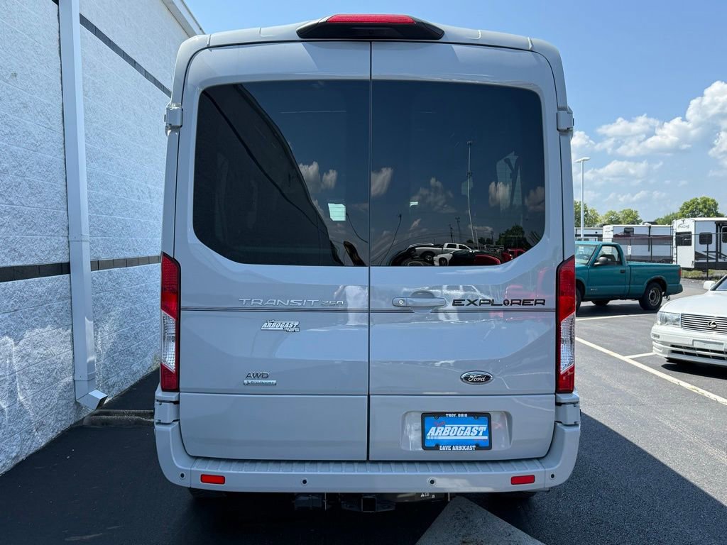 New 2025 Ford Transit 250 148 Medium Roof Extended AWD image 5