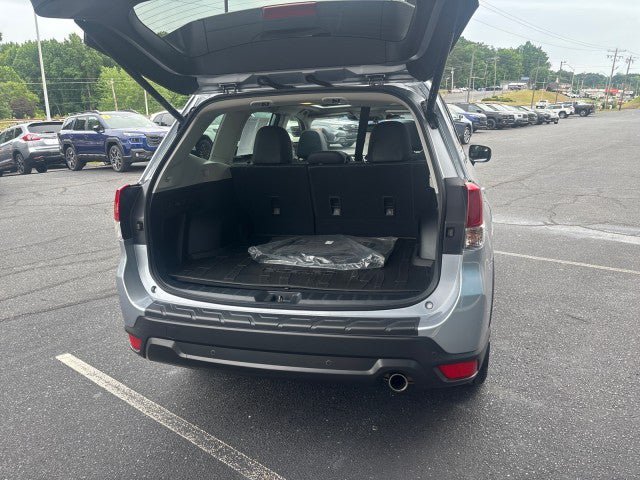 Certified 2024 Subaru Forester Limited w/ Convenience Package AWD/4WD image 51