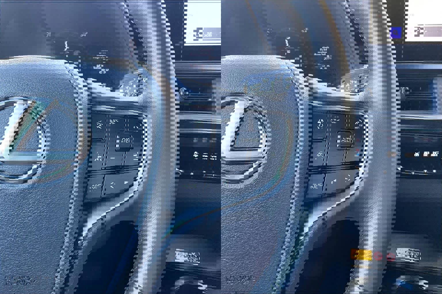 Used 2025 Lexus UX 300h AWD w/ Cold Area Package image 23