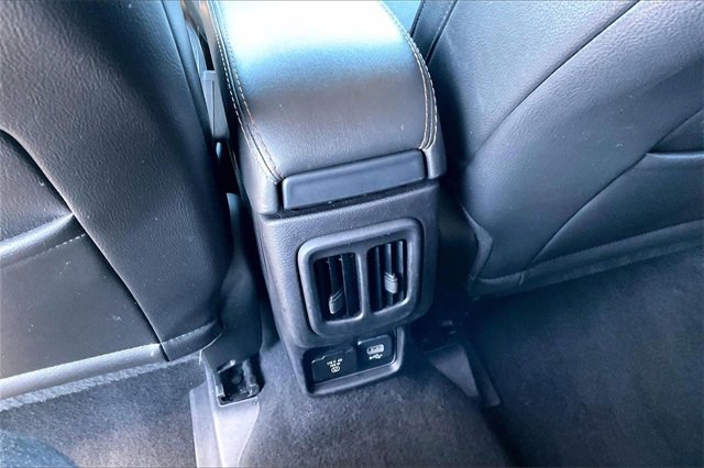 Used 2019 Jeep Compass Latitude image 31