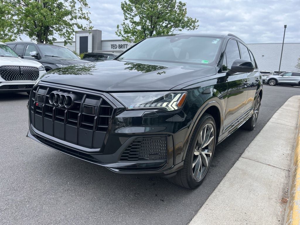 Used 2023 Audi SQ7 Prestige AWD/4WD image 4