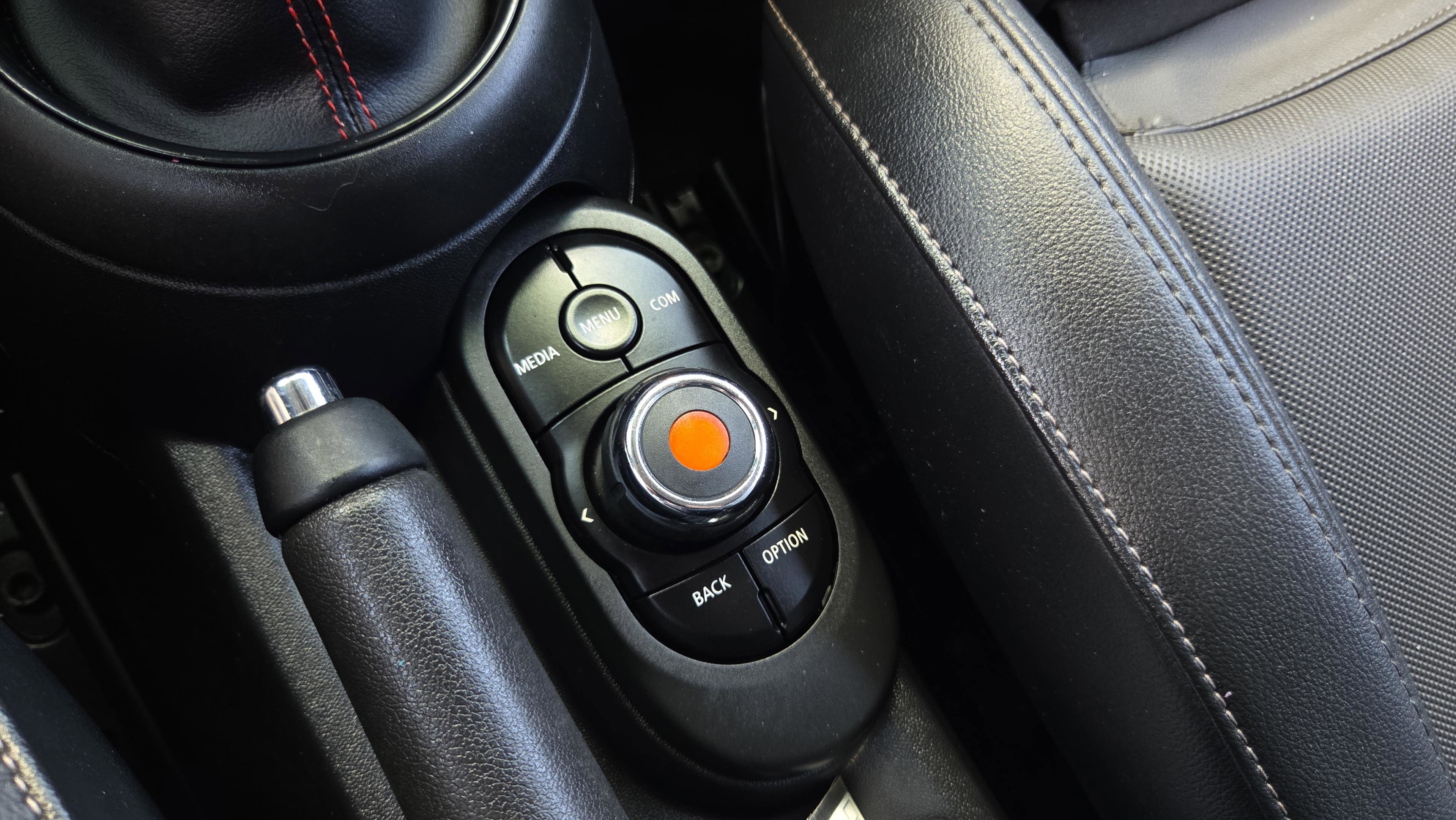 Used 2020 MINI Cooper S image 24