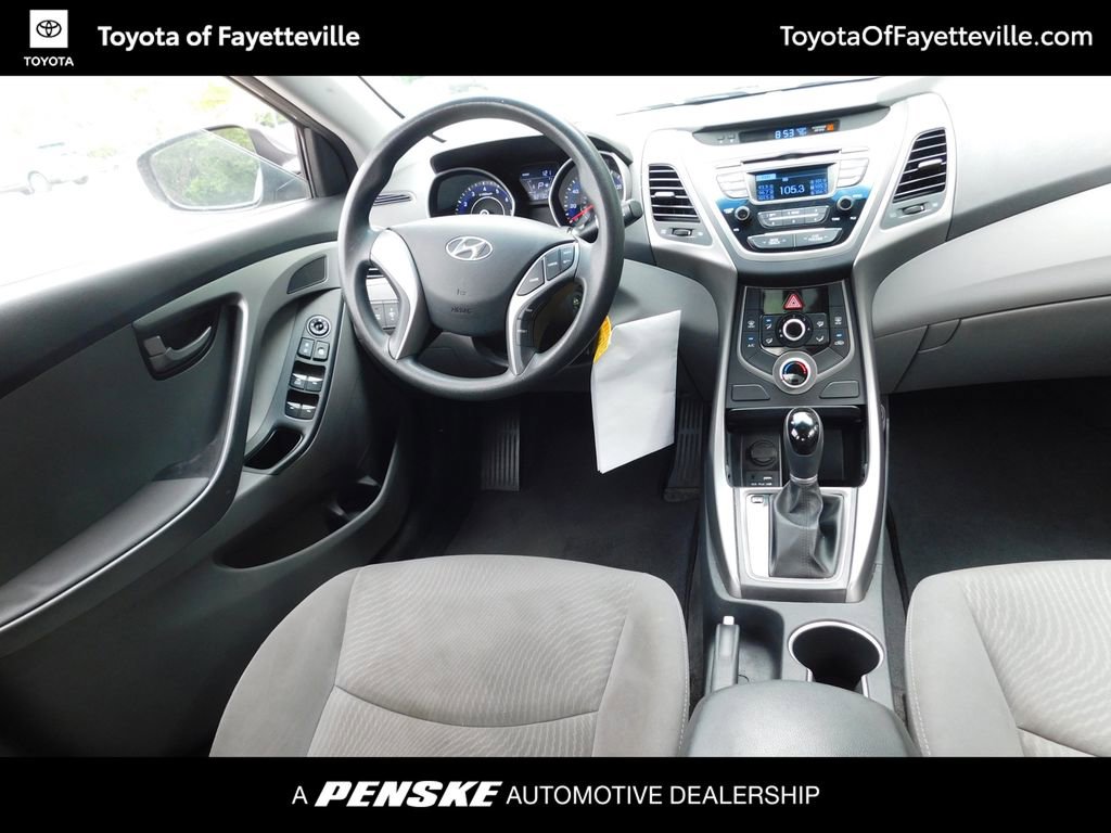 Used 2016 Hyundai Elantra SE FWD image 6