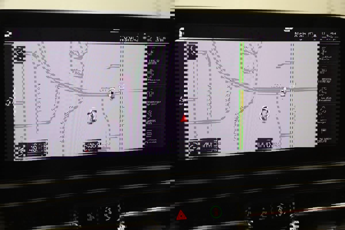 Used 2025 BMW M8 Competition image 9