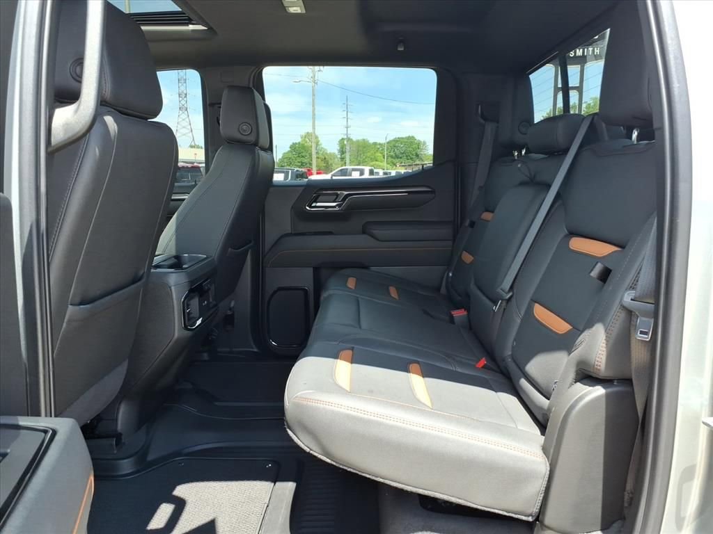 Used 2025 GMC Sierra 1500 AT4 w/ AT4 Premium Package AWD/4WD image 20