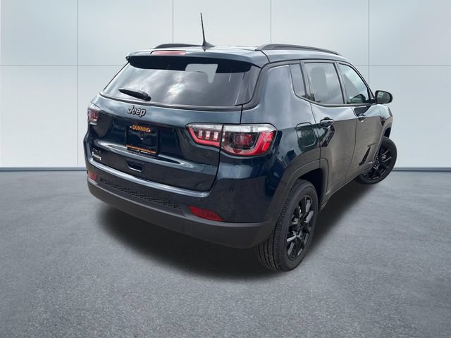 New 2026 Jeep Compass Latitude AWD/4WD image 4