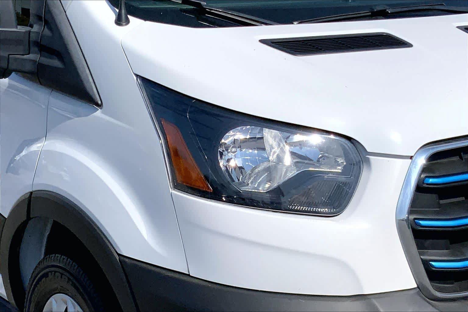 Used 2023 Ford E-Transit Low Roof RWD image 22