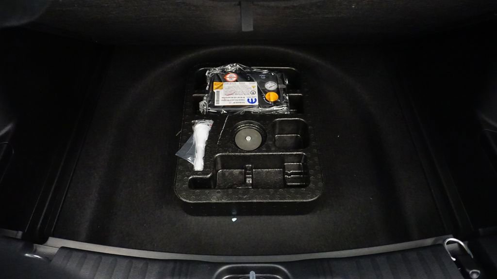 New 2026 Jeep Compass Limited AWD/4WD image 24