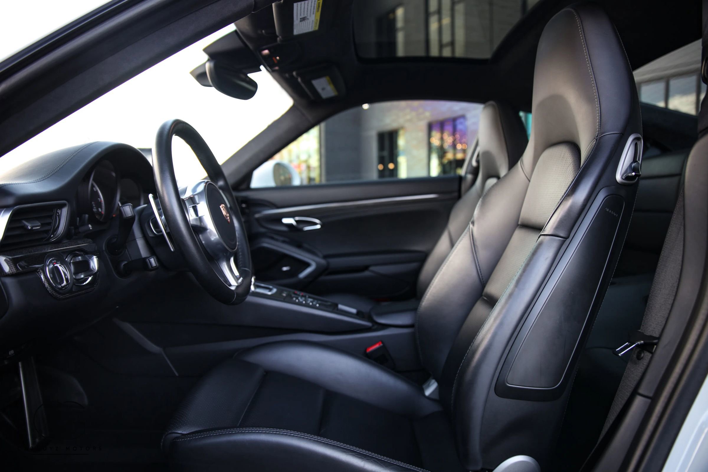 Used 2014 Porsche 911 Turbo S AWD/4WD image 26