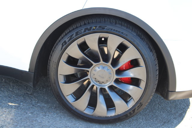Used 2022 Tesla Model Y Performance AWD/4WD image 7
