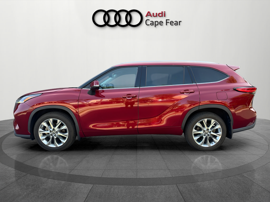 Used 2020 Toyota Highlander Limited AWD/4WD image 7