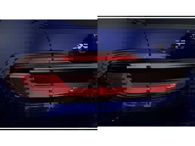 New 2026 BMW X7 M60i image 8