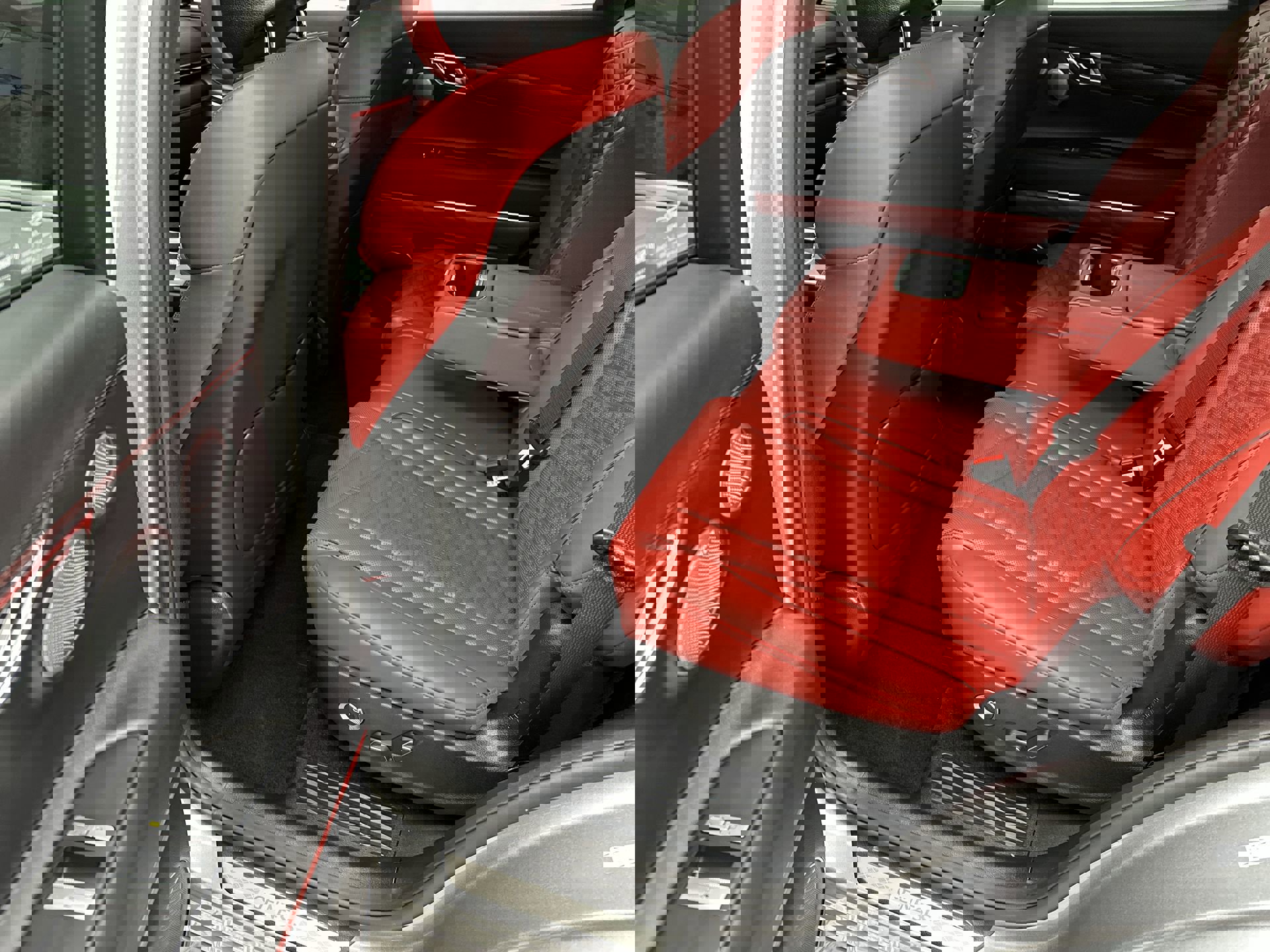 Certified 2025 Genesis GV80 3.5T image 23