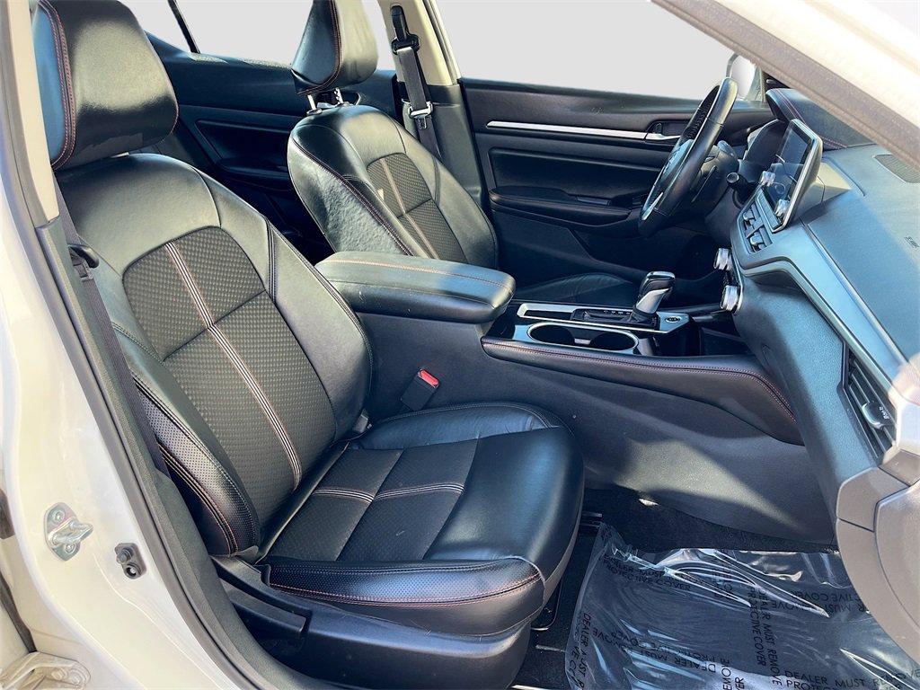 Used 2024 Nissan Altima 2.5 SR image 25