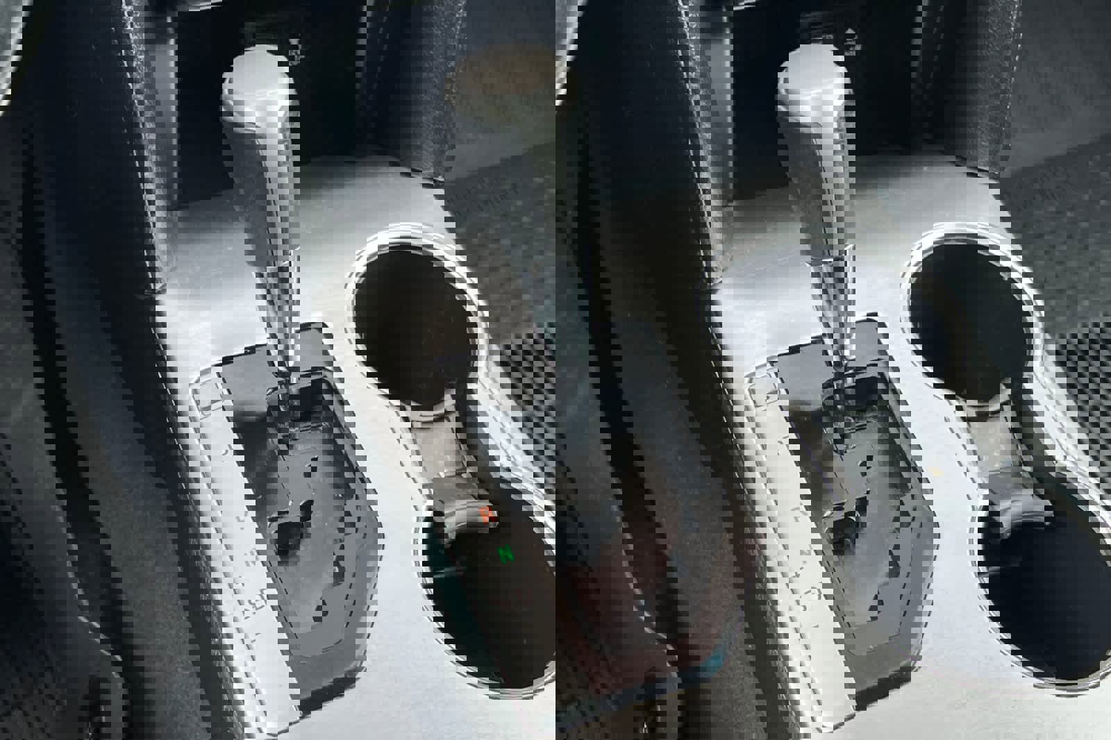 Used 2013 Toyota Camry SE w/ Convenience Pkg image 22