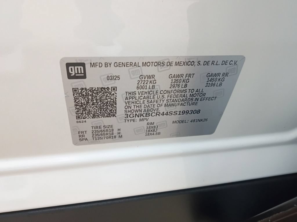 Used 2025 Chevrolet Blazer LT FWD image 3