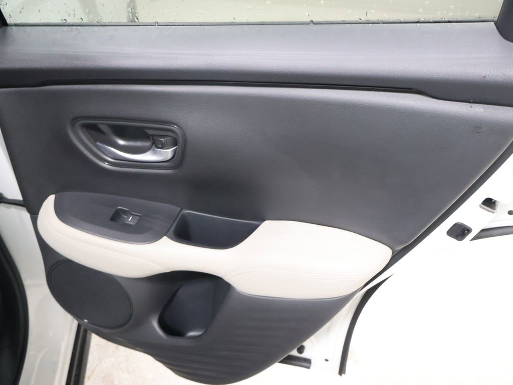 Used 2026 Honda HR-V LX image 17