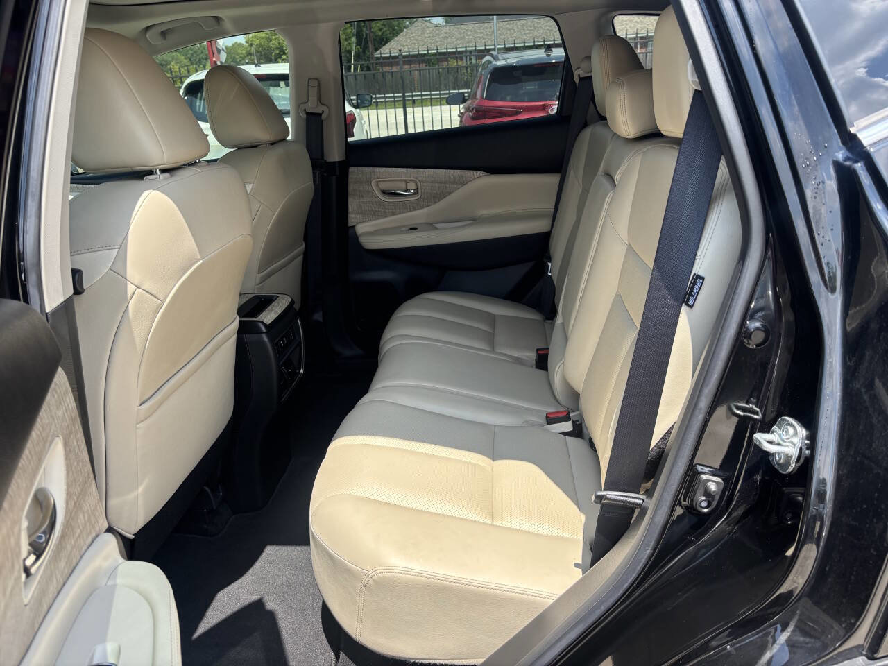 Used 2024 Nissan Murano SL FWD image 17