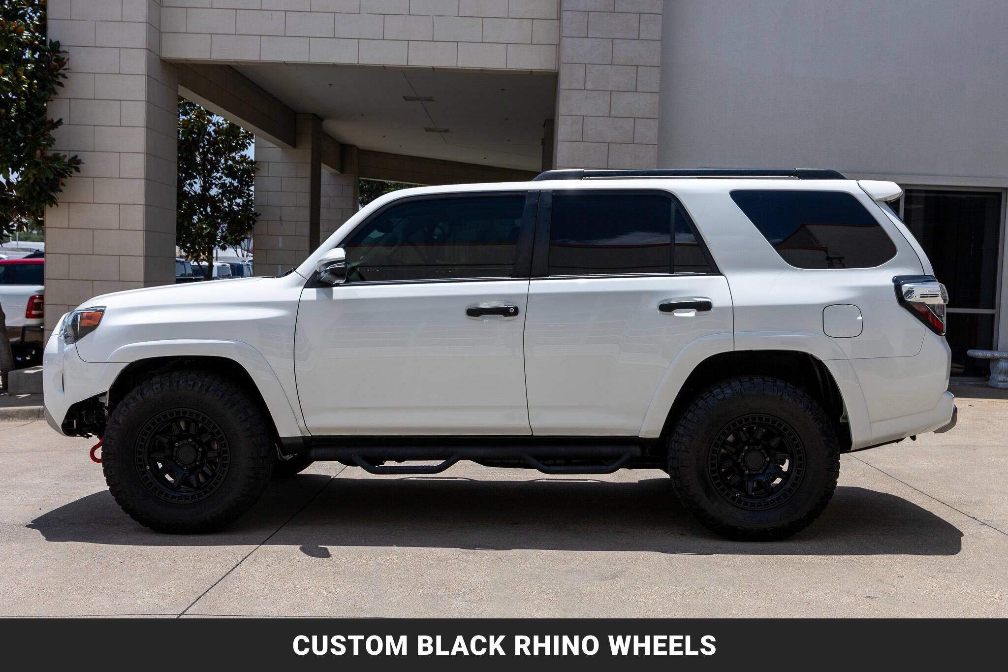 Used 2020 Toyota 4Runner TRD Off-Road Premium w/ Moonroof Package AWD/4WD image 5