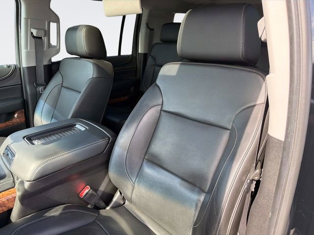 Used 2019 Chevrolet Suburban Premier image 26