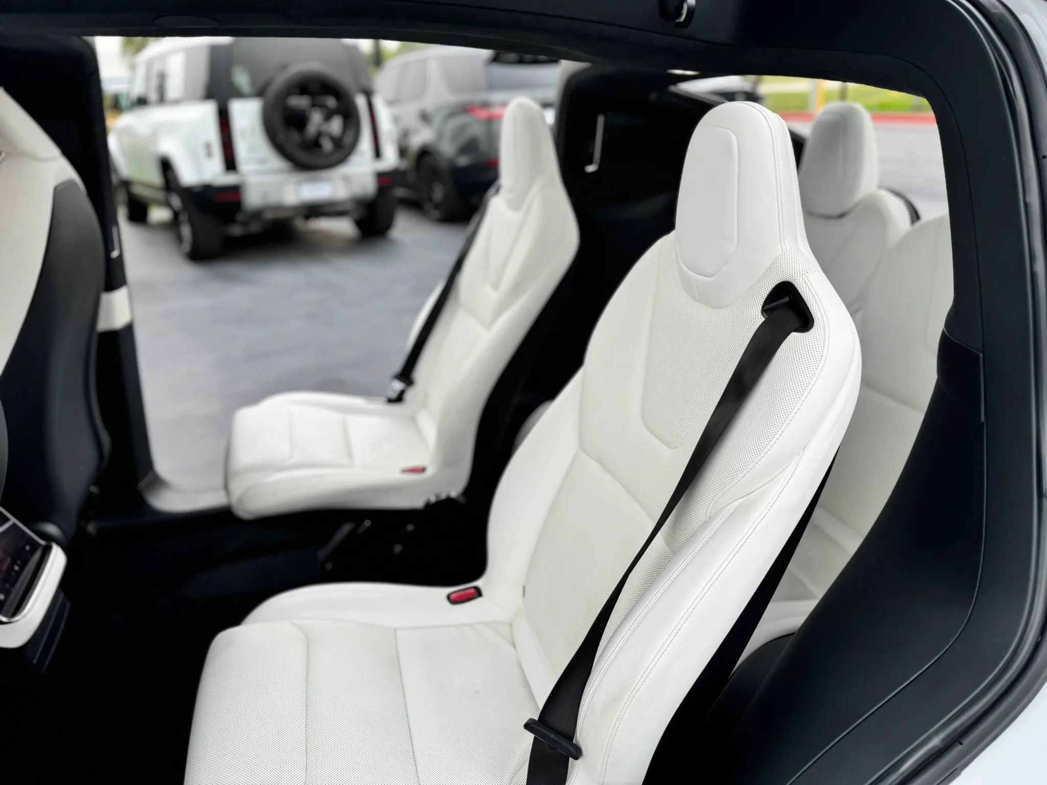 Used 2022 Tesla Model X AWD/4WD image 21