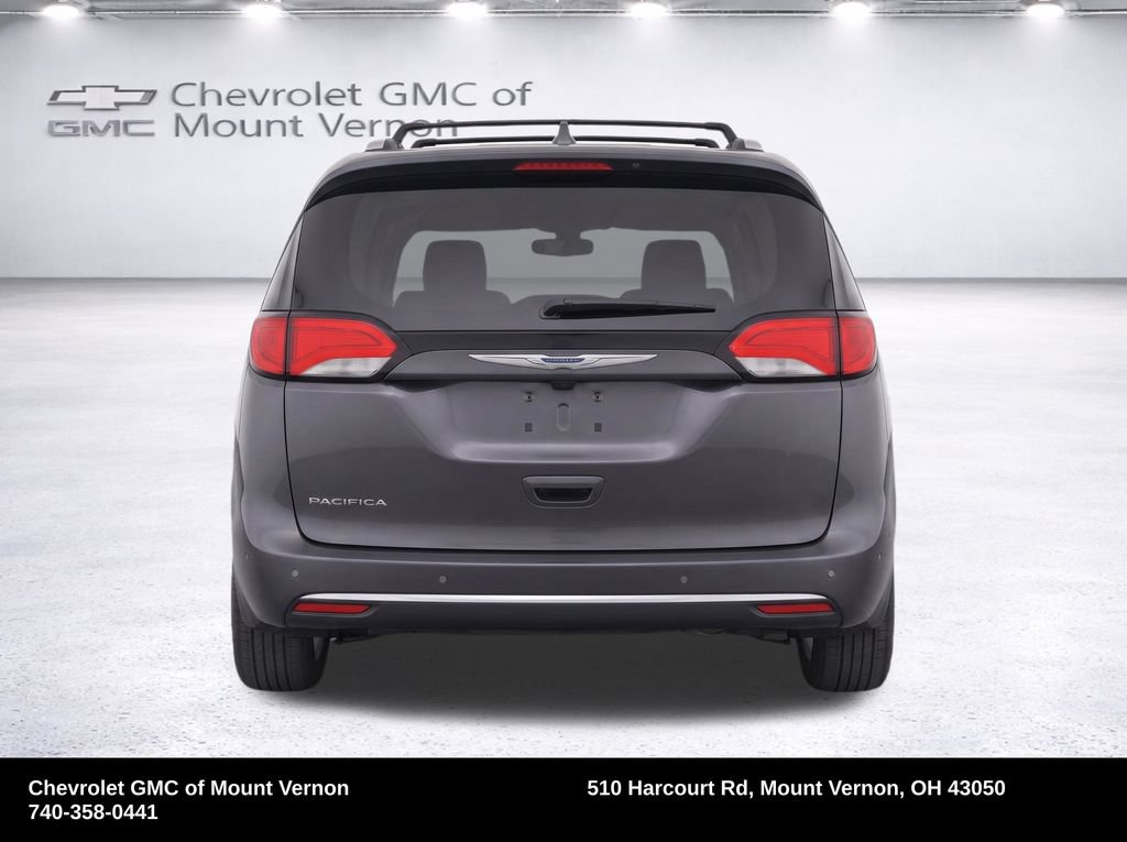 Used 2018 Chrysler Pacifica Touring-L Plus FWD image 27