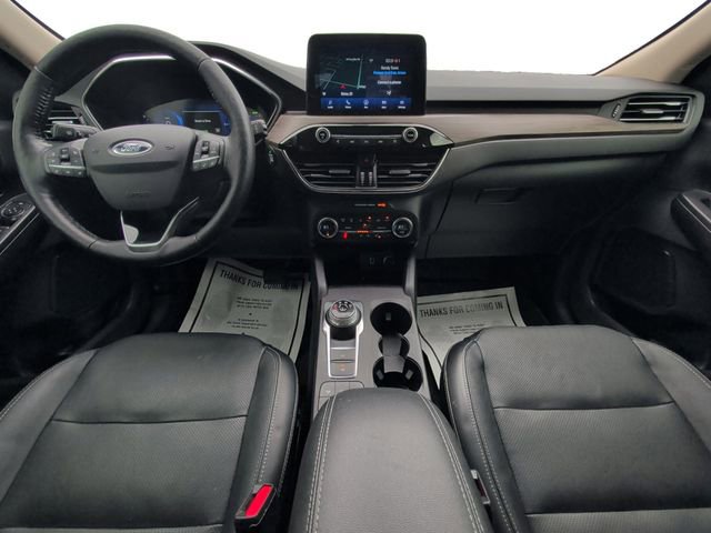 Used 2020 Ford Escape Titanium image 10